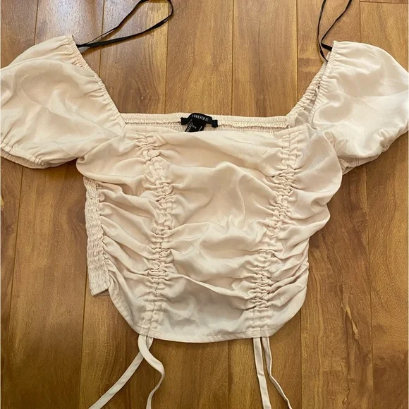 FOREVER 21 Ruffled Top - Picture 2 of 4